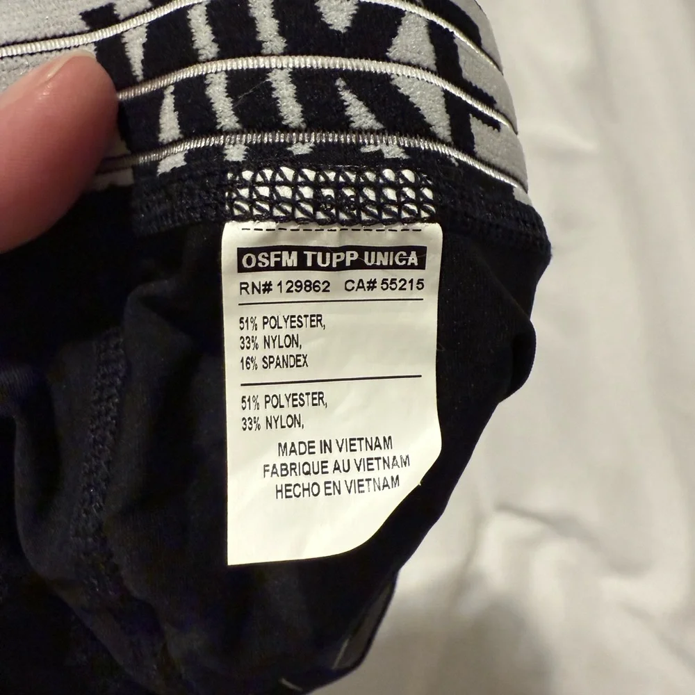 New Nike Pro Black and White Football Skull Cap - Picture 6 of 6